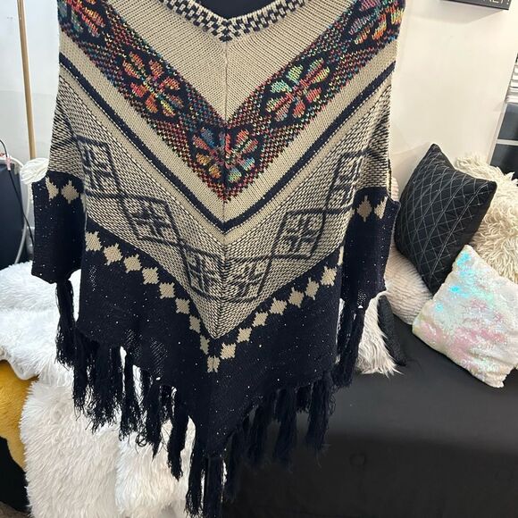 Women's Multicolor Patterned Sweater with bling sparkly gold flecks - Picture 2 of 10